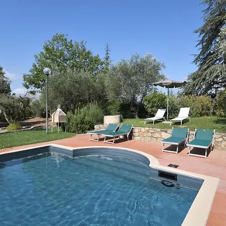 Mietitore A Montefiorile Holiday home